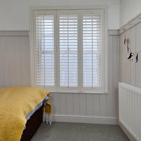 Finest Retreats - The Gulls Nest Whitby