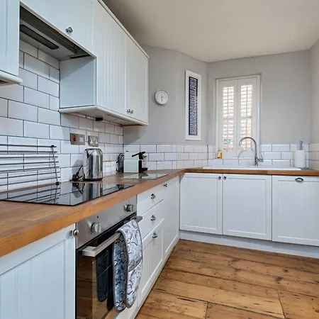 Finest Retreats - The Gulls Nest