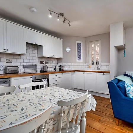 Apartment Finest Retreats - The Gulls Nest *